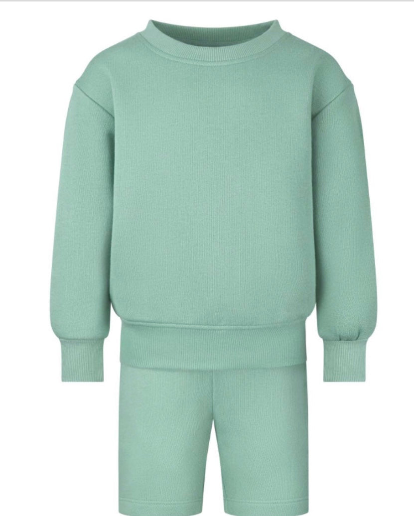 Sweatshirt and shorts set