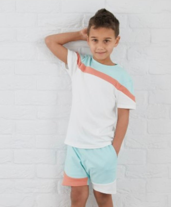 Colour block T-shirt and short sets