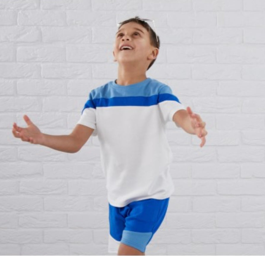Colour block T-shirt and short sets